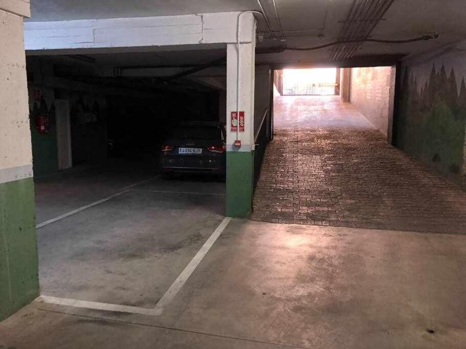 Atico San Bernardo Terraza Y Parking Incluido Apartment Seville Luaran gambar