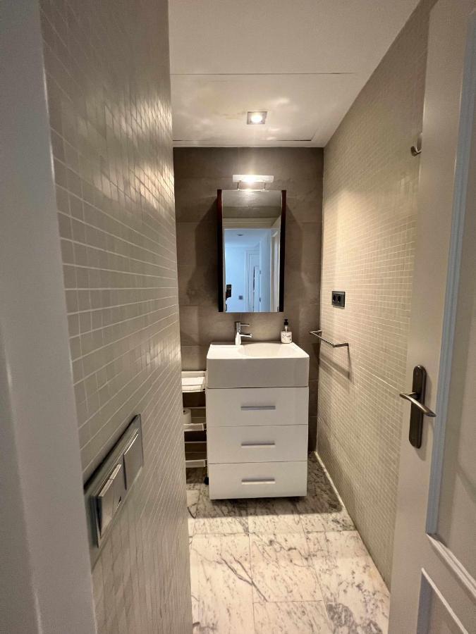 Atico San Bernardo Terraza Y Parking Incluido Apartment Seville Luaran gambar